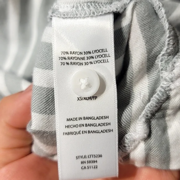 Beach Lunch Lounge Sage Green Striped Shirt – Size XS - Picture 9 of 10